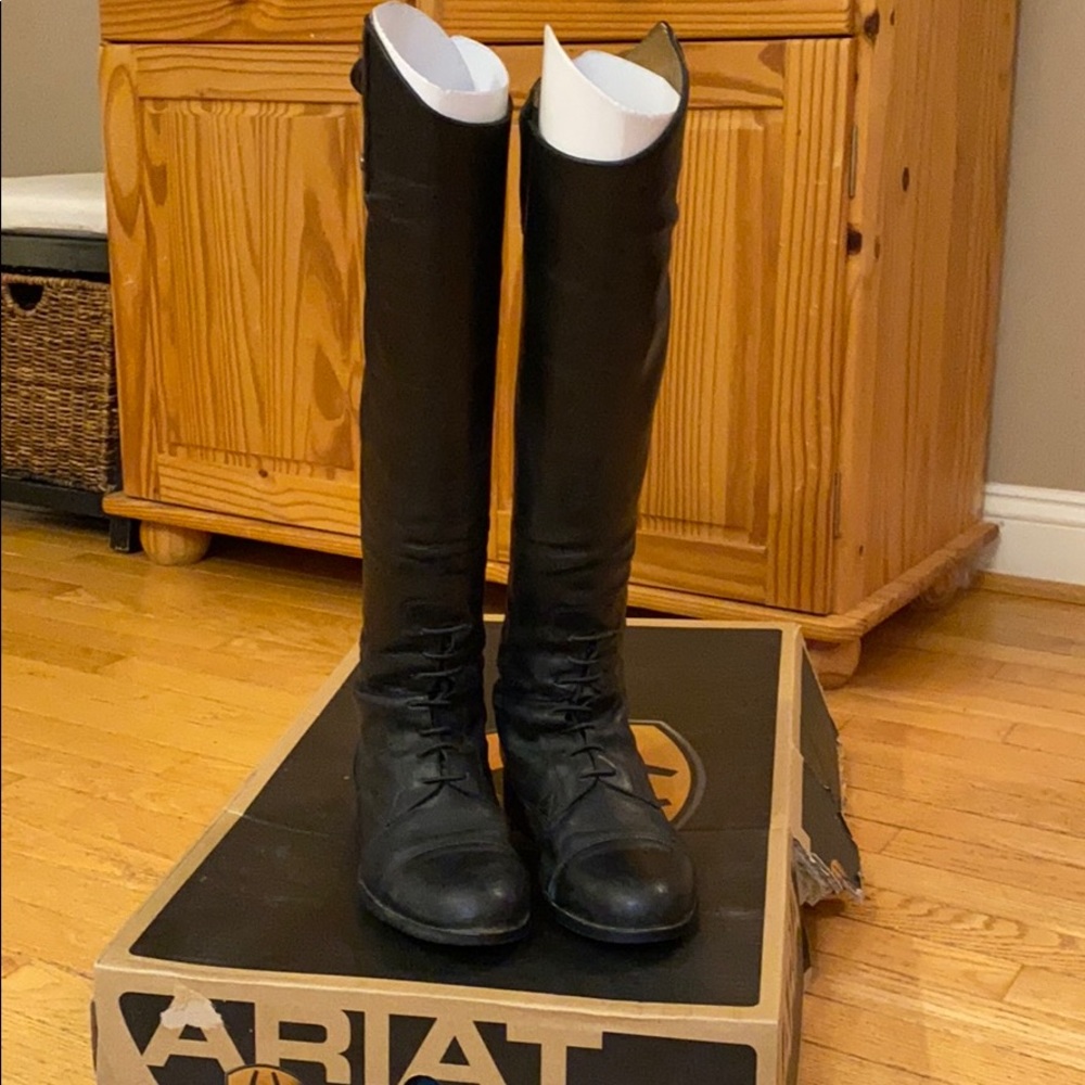 Ariat Heritage Contour Field ZIP Tall Boot